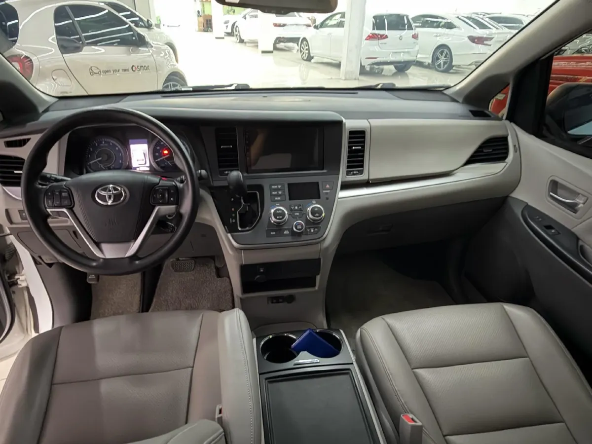 2019 Toyota Land Cruiser Prado 3.5L 280HP V6 6AT,autocango,china used car exporter,china ev exporter,chinese used car exporter,chinese used ev exporter