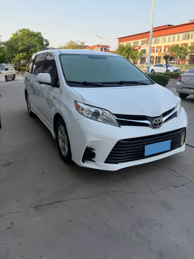 2019 Toyota Land Cruiser Prado 3.5L 280HP V6 6AT,autocango,china used car exporter,china ev exporter,chinese used car exporter,chinese used ev exporter