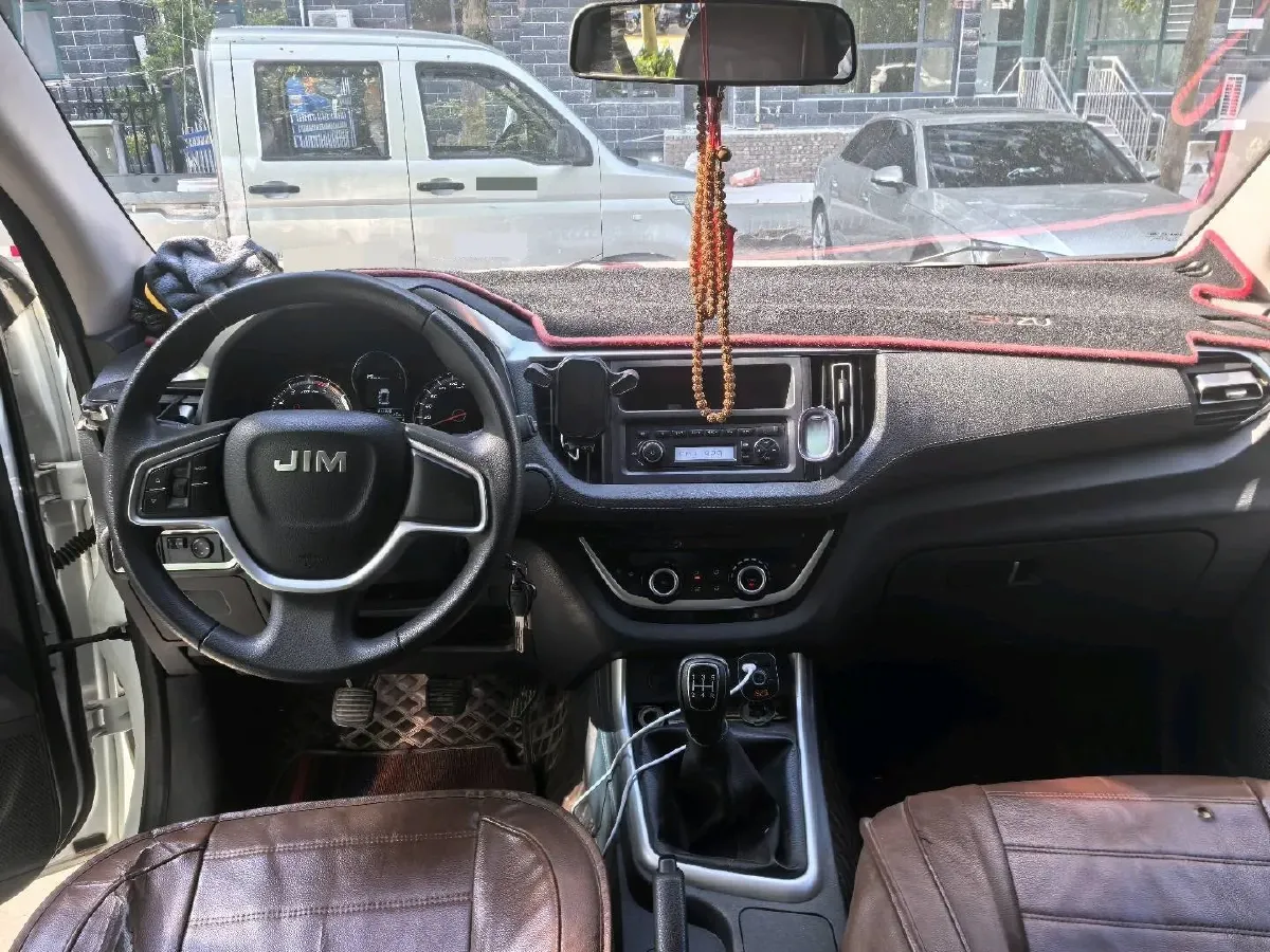 2022 Isuzu RE-MAX Jim 2.8T 120HP L4 5MT,autocango,china used car exporter,china ev exporter,chinese used car exporter,chinese used ev exporter