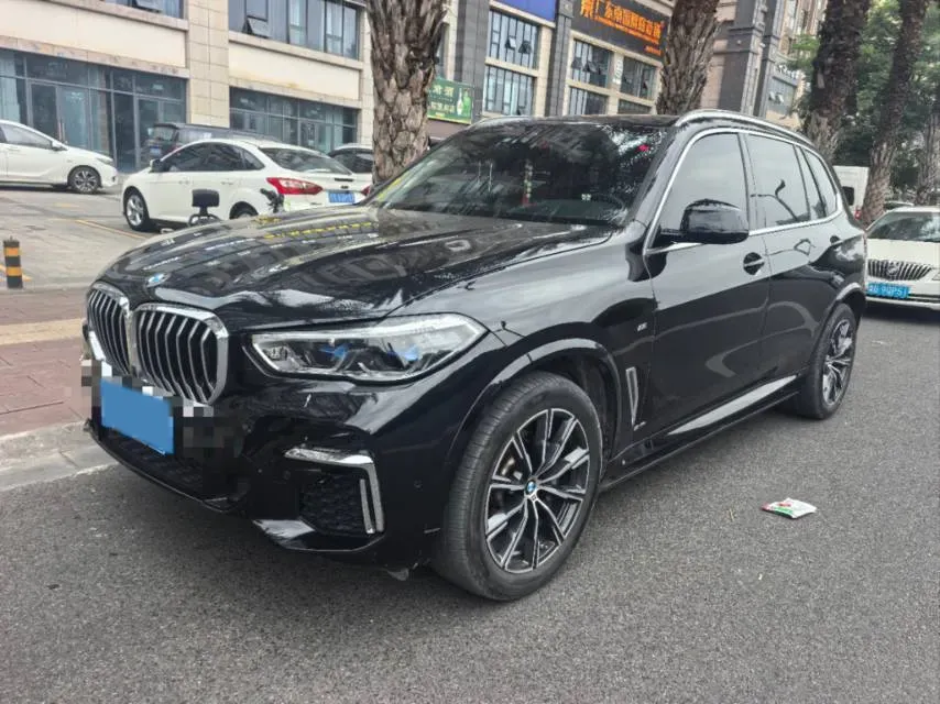 2022 BMW X5 2.0T 245HP L4 8AT,autocango,china used car exporter,china ev exporter,chinese used car exporter,chinese used ev exporter