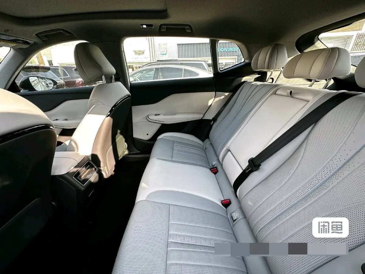 2024 Voyah ZhiYin BEV 77KWH,autocango,china used car exporter,china ev exporter,chinese used car exporter,chinese used ev exporter