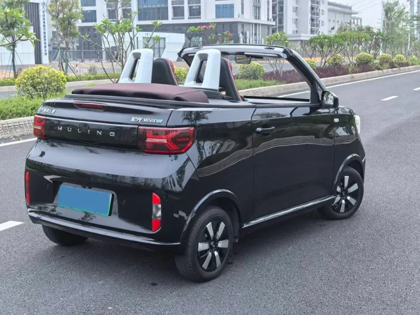 2022 WuLing HongGuang MINI EV BEV 26.5KWH,autocango,china used car exporter,china ev exporter,chinese used car exporter,chinese used ev exporter