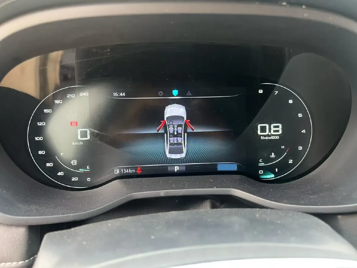 2020 Roewe i5 1.5L 120HP L4 CVT,autocango,china used car exporter,china ev exporter,chinese used car exporter,chinese used ev exporter