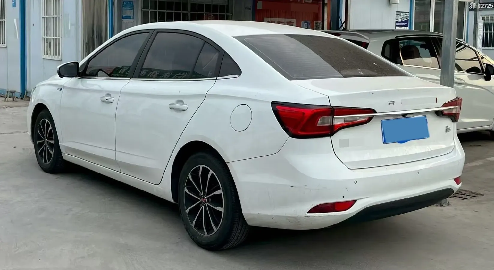 2020 Roewe i5 1.5L 120HP L4 CVT,autocango,china used car exporter,china ev exporter,chinese used car exporter,chinese used ev exporter