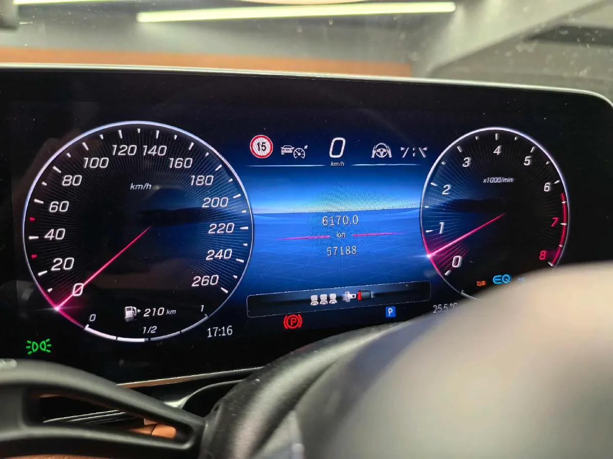 2022 Mercedes-Benz S Class 2.5T 367HP L6 9AT,autocango,china used car exporter,china ev exporter,chinese used car exporter,chinese used ev exporter