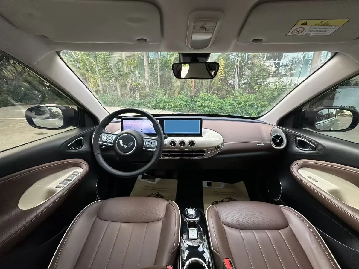 2023 WuLing BinGuo BEV 31.9KWH,autocango,china used car exporter,china ev exporter,chinese used car exporter,chinese used ev exporter