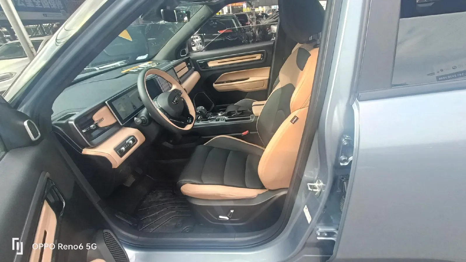 2023 Geely ICON 1.5T 181HP L4 7DCT,autocango,china used car exporter,china ev exporter,chinese used car exporter,chinese used ev exporter