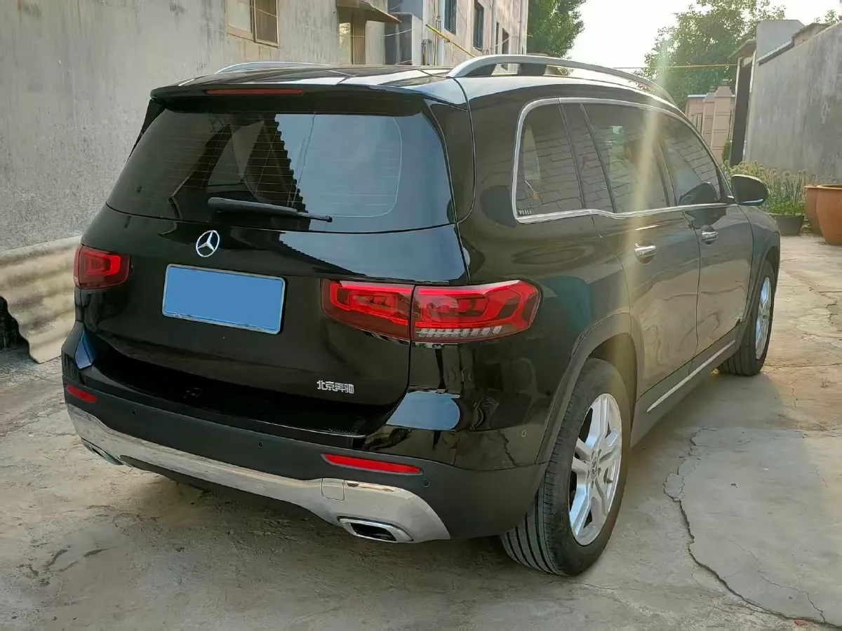2021 Mercedes-Benz GLB Class 1.3T 163HP L4 7DCT,autocango,china used car exporter,china ev exporter,chinese used car exporter,chinese used ev exporter