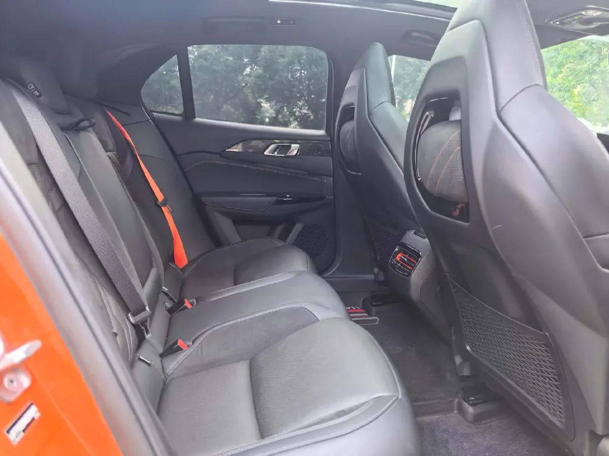 2021 LYNK&CO 02 Hatchback 2.0T 254HP L4 8AT,autocango,china used car exporter,china ev exporter,chinese used car exporter,chinese used ev exporter