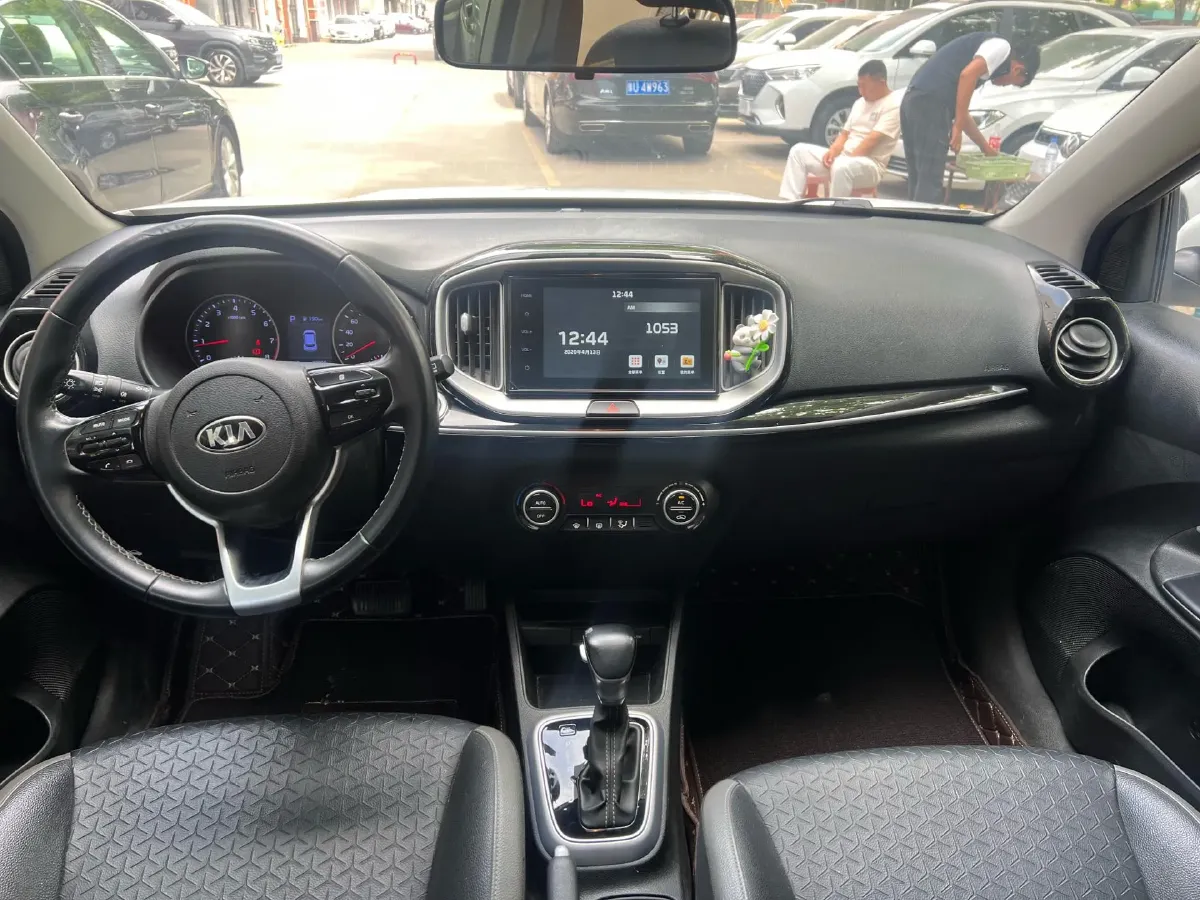 2019 Kia KX1 1.4L 100HP L4 6AT,autocango,china used car exporter,china ev exporter,chinese used car exporter,chinese used ev exporter