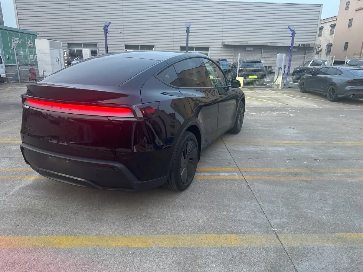2026 Tesla Model Y BEV,autocango,china used car exporter,china ev exporter,chinese used car exporter,chinese used ev exporter