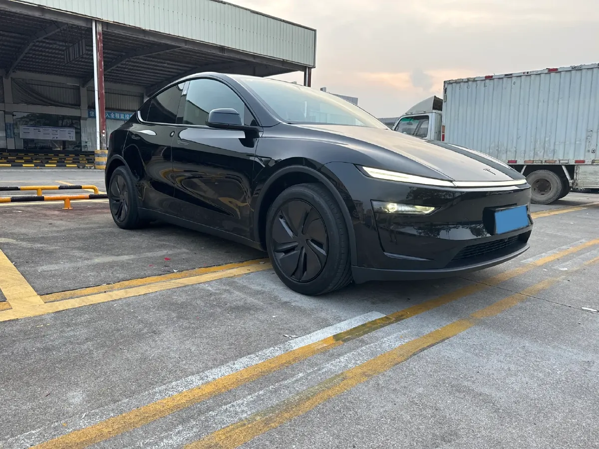 2026 Tesla Model Y BEV,autocango,china used car exporter,china ev exporter,chinese used car exporter,chinese used ev exporter