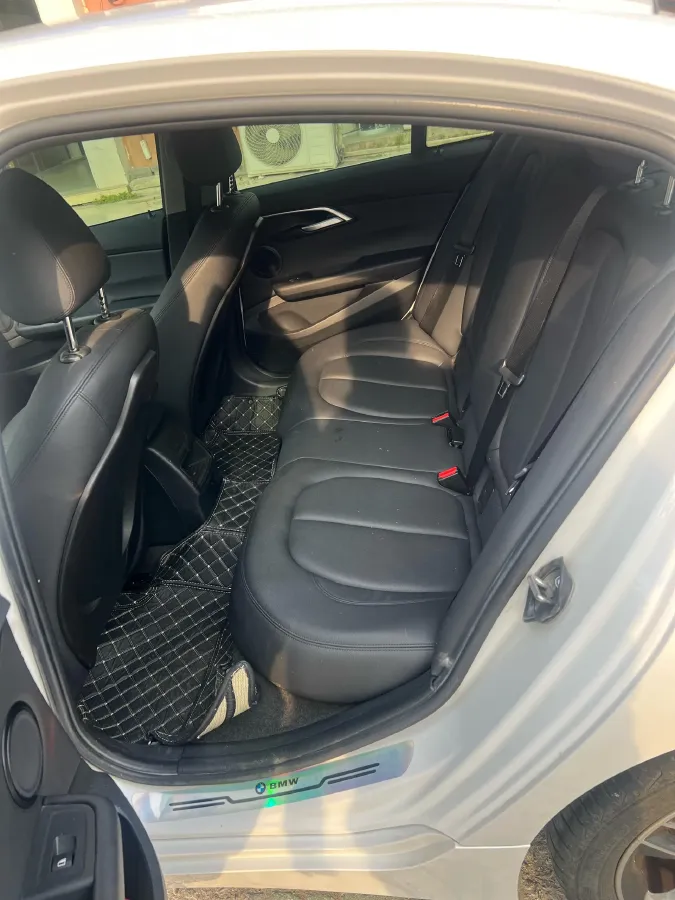 2020 BMW 1 Series 1.5T 140HP L3 7DCT,autocango,china used car exporter,china ev exporter,chinese used car exporter,chinese used ev exporter