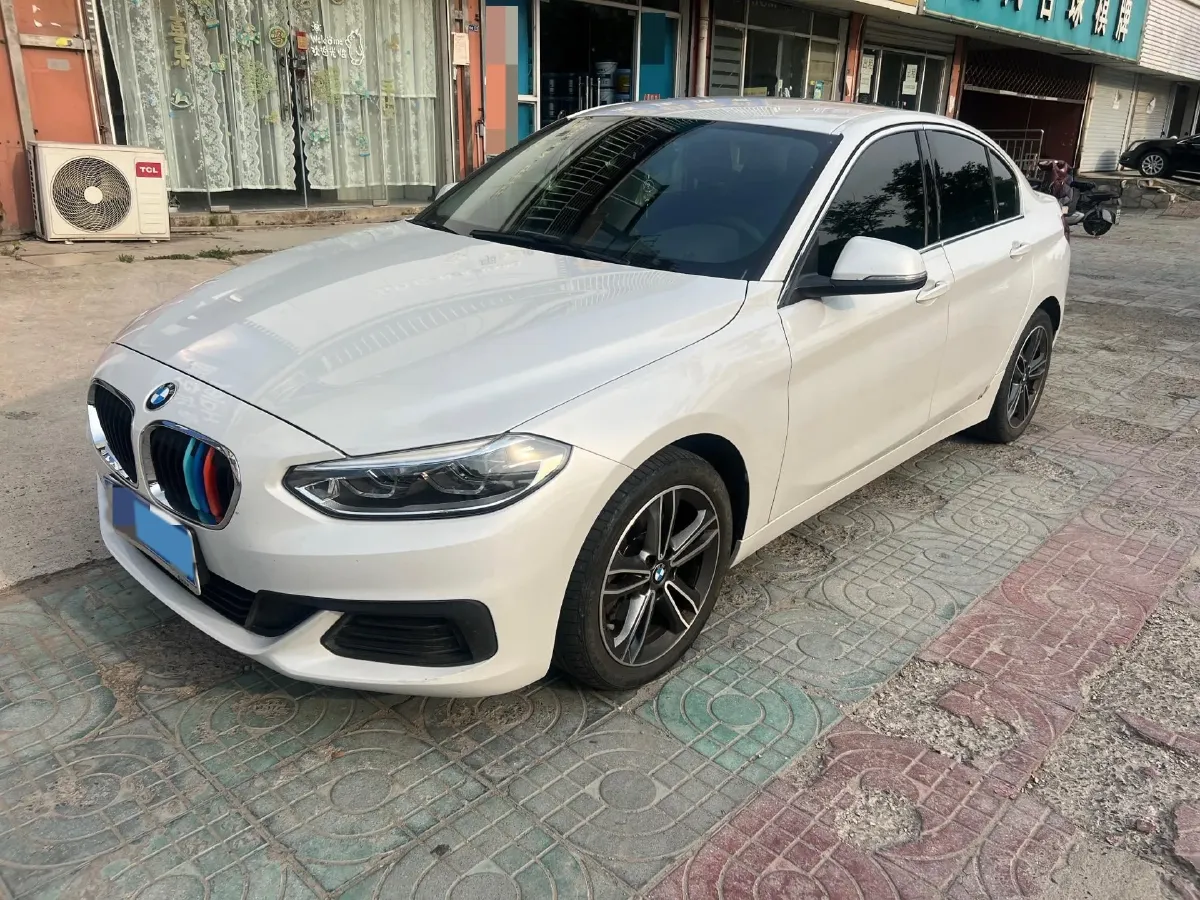 2020 BMW 1 Series 1.5T 140HP L3 7DCT,autocango,china used car exporter,china ev exporter,chinese used car exporter,chinese used ev exporter