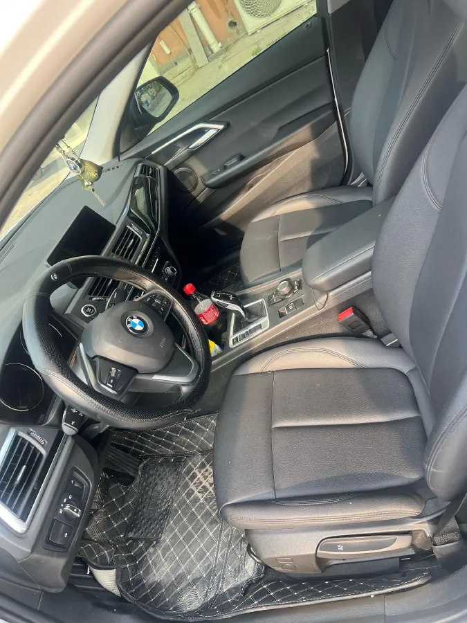 2020 BMW 1 Series 1.5T 140HP L3 7DCT,autocango,china used car exporter,china ev exporter,chinese used car exporter,chinese used ev exporter
