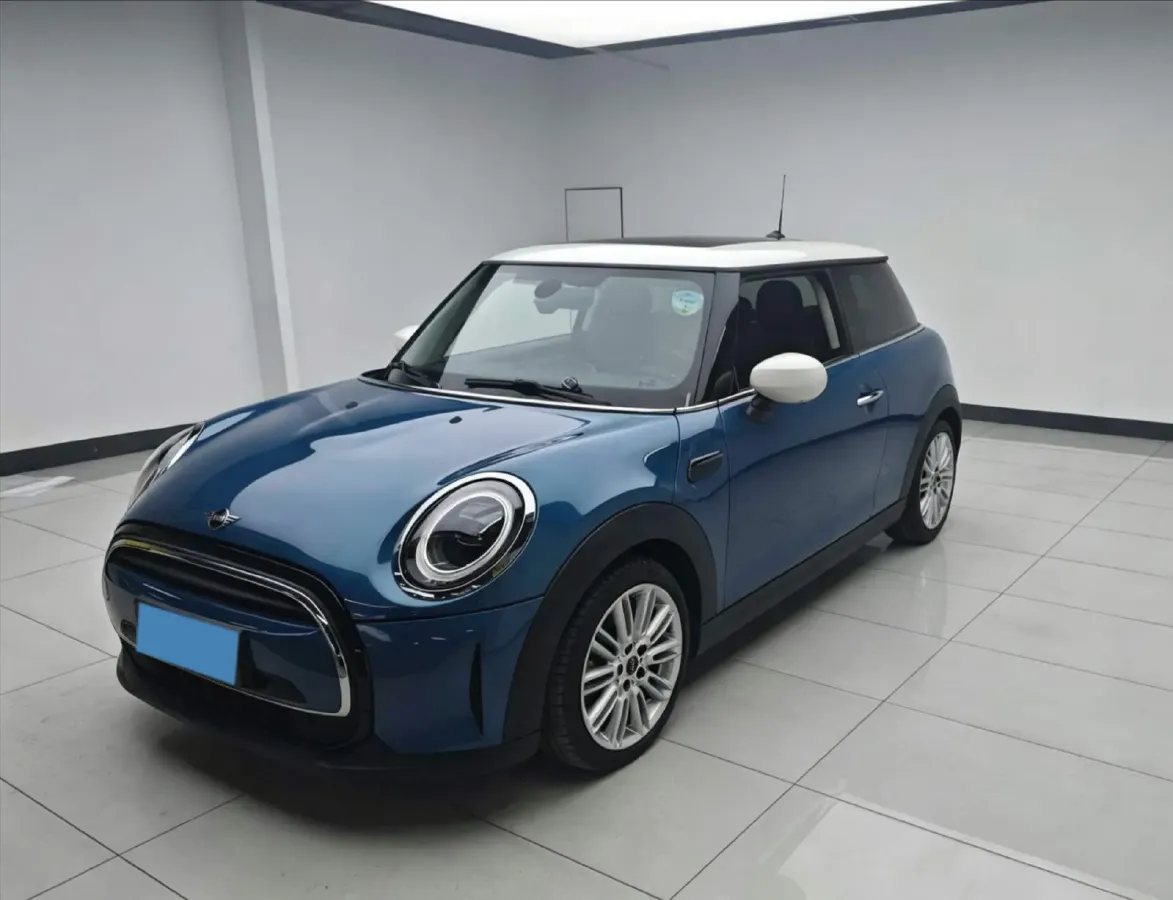 2022 MINI MINI 1.5T 136HP L3 7DCT,autocango,china used car exporter,china ev exporter,chinese used car exporter,chinese used ev exporter