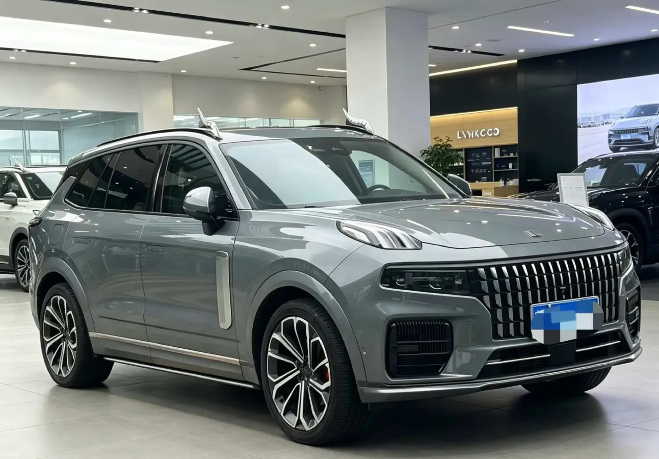 2021 Kia Carnival 2.0T 233HP L4 8AT,autocango,china used car exporter,china ev exporter,chinese used car exporter,chinese used ev exporter
