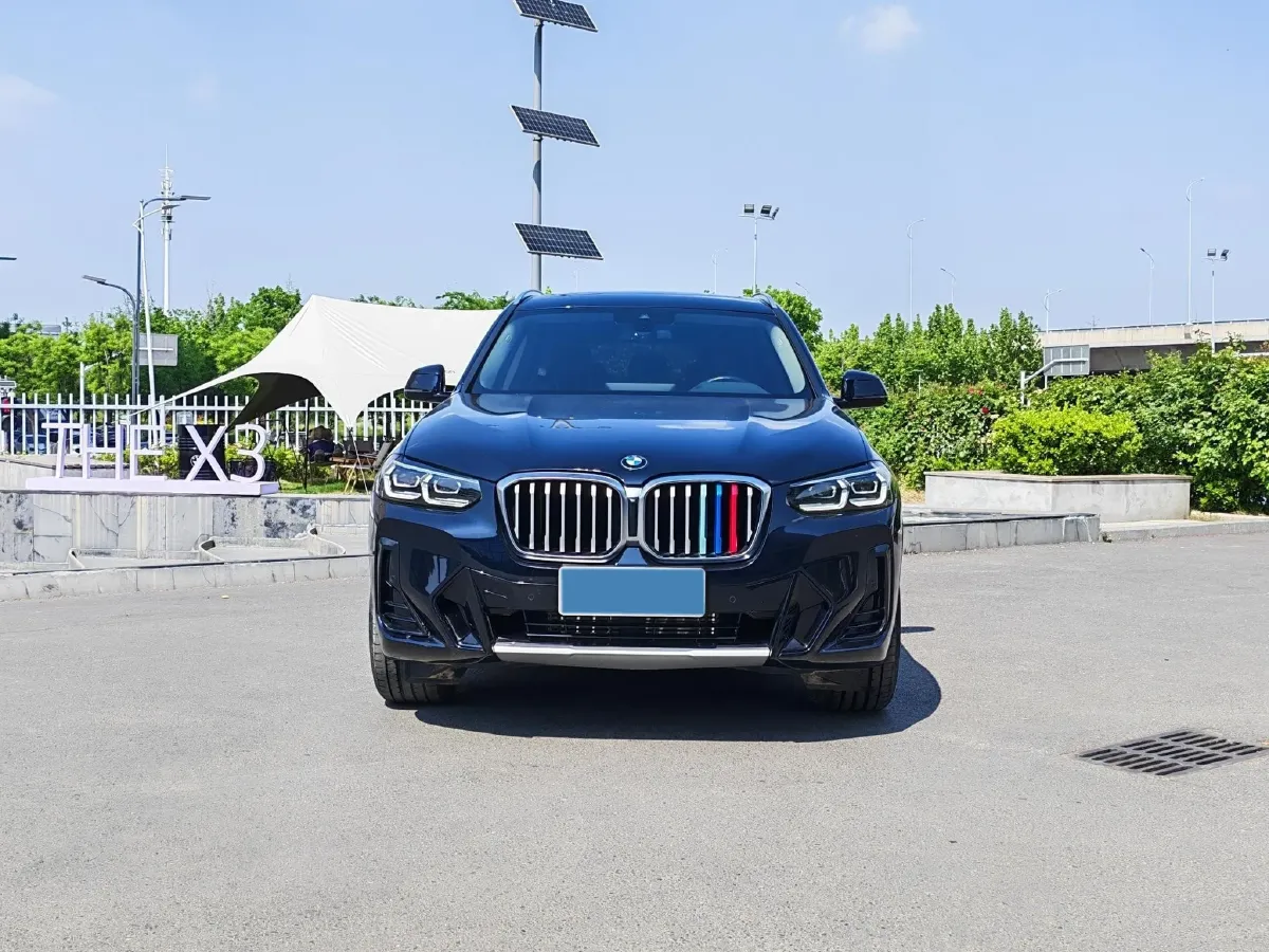 2023 BMW X3 2.0T 184HP L4 8AT,autocango,china used car exporter,china ev exporter,chinese used car exporter,chinese used ev exporter