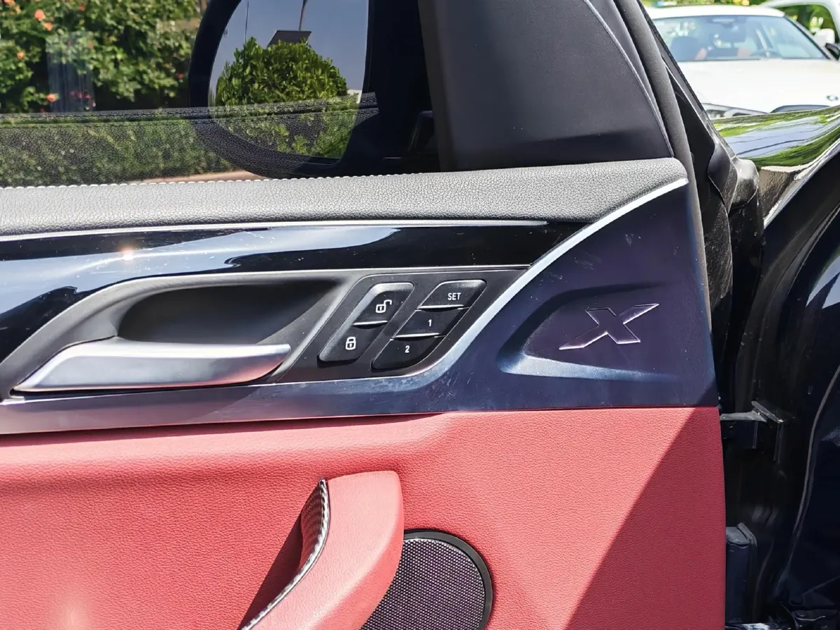 2023 BMW X3 2.0T 184HP L4 8AT,autocango,china used car exporter,china ev exporter,chinese used car exporter,chinese used ev exporter