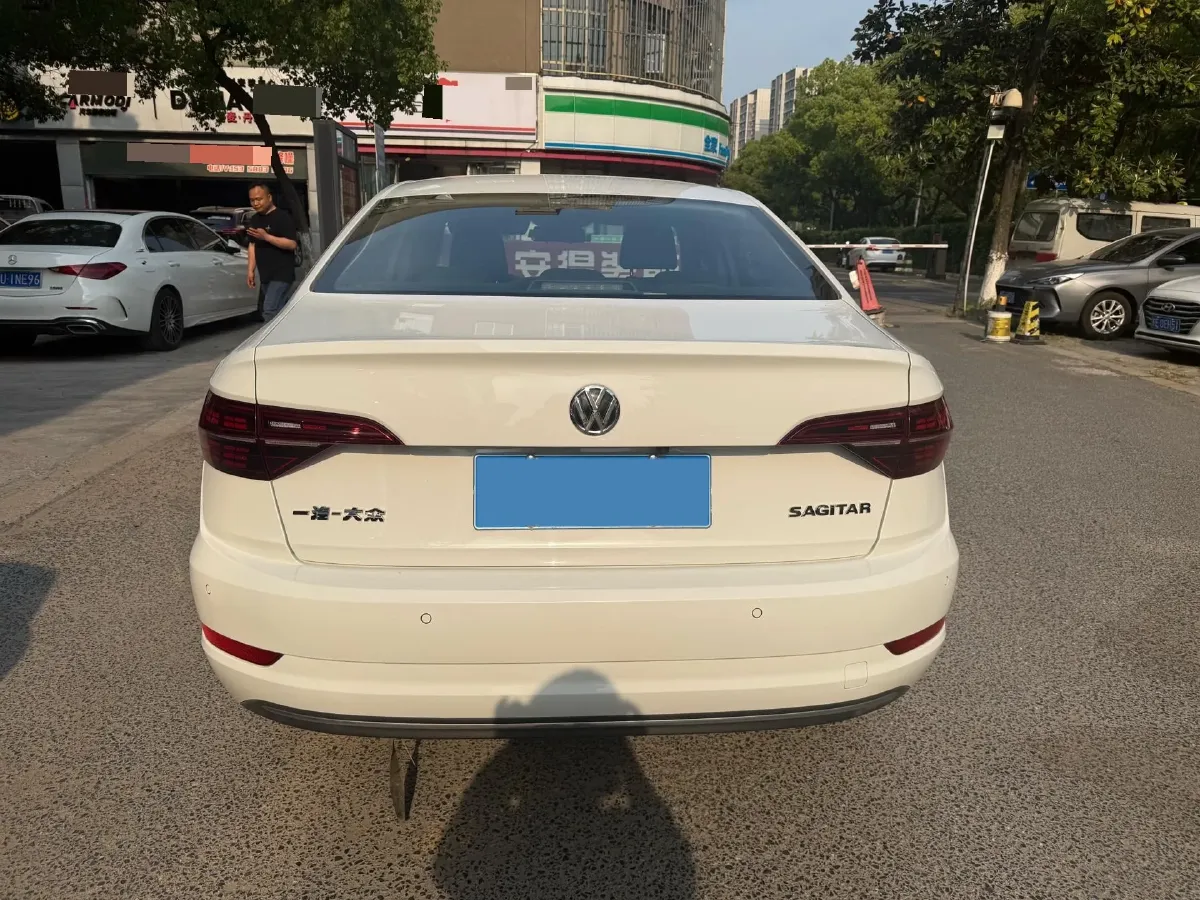 2019 Jeep Renegade 1.3T 173HP L4 7DCT,autocango,china used car exporter,china ev exporter,chinese used car exporter,chinese used ev exporter
