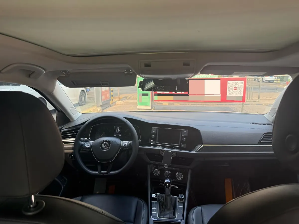 2019 Jeep Renegade 1.3T 173HP L4 7DCT,autocango,china used car exporter,china ev exporter,chinese used car exporter,chinese used ev exporter