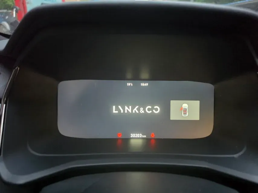 2023 LYNK&CO 06 1.5T 181HP L4 7DCT,autocango,china used car exporter,china ev exporter,chinese used car exporter,chinese used ev exporter