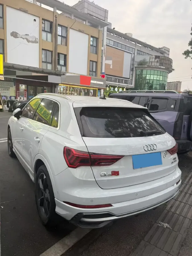 2022 Audi Q3 1.4T 150HP L4 7DCT,autocango,china used car exporter,china ev exporter,chinese used car exporter,chinese used ev exporter