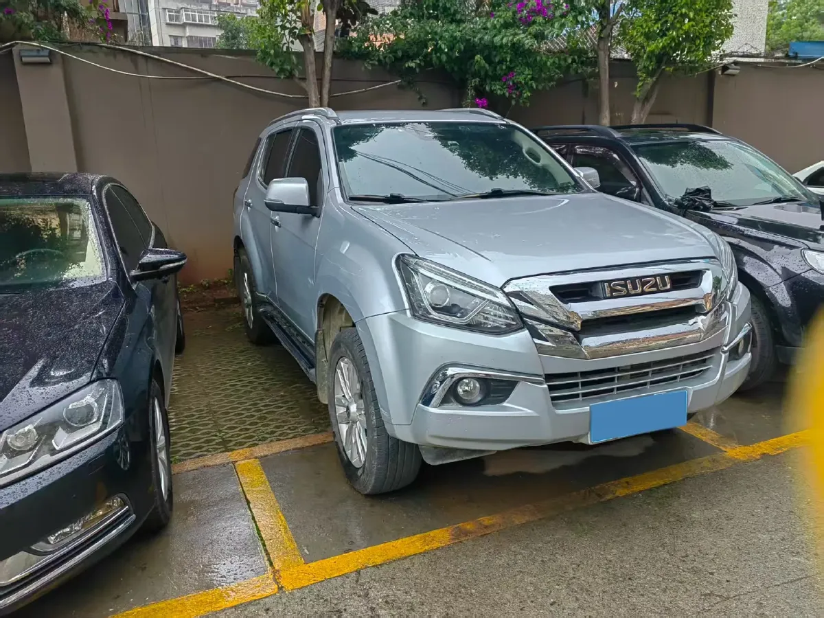2023 Kia Sportage 2.0L 150HP L4 6AT Hybrid,autocango,china used car exporter,china ev exporter,chinese used car exporter,chinese used ev exporter