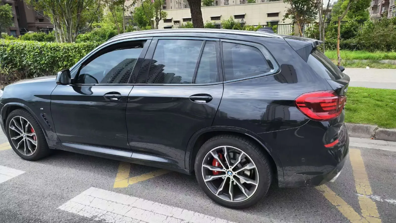 2021 BMW X3 2.0T 224HP L4 8AT,autocango,china used car exporter,china ev exporter,chinese used car exporter,chinese used ev exporter
