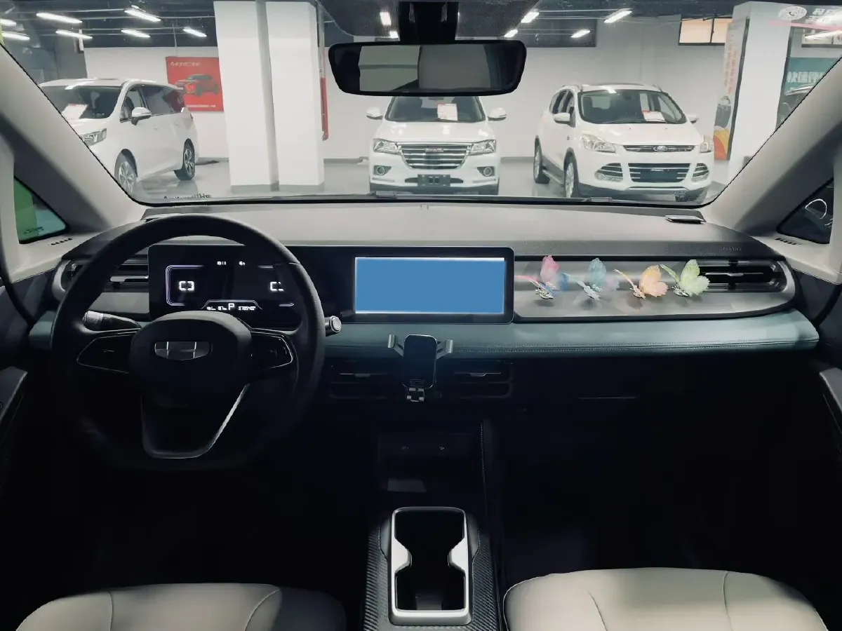 2024 Geometry E BEV 39.3KWH,autocango,china used car exporter,china ev exporter,chinese used car exporter,chinese used ev exporter
