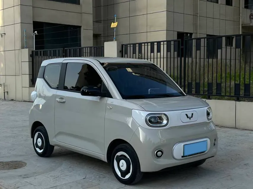 2024 WuLing HongGuang MINI EV BEV 17.3KWH,autocango,china used car exporter,china ev exporter,chinese used car exporter,chinese used ev exporter