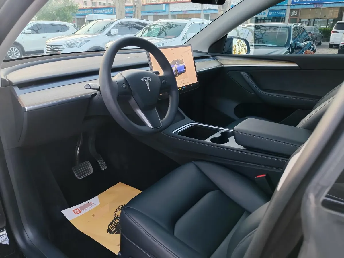 2022 BMW 3 Series 2.0T 184HP L4 8AT,autocango,china used car exporter,china ev exporter,chinese used car exporter,chinese used ev exporter