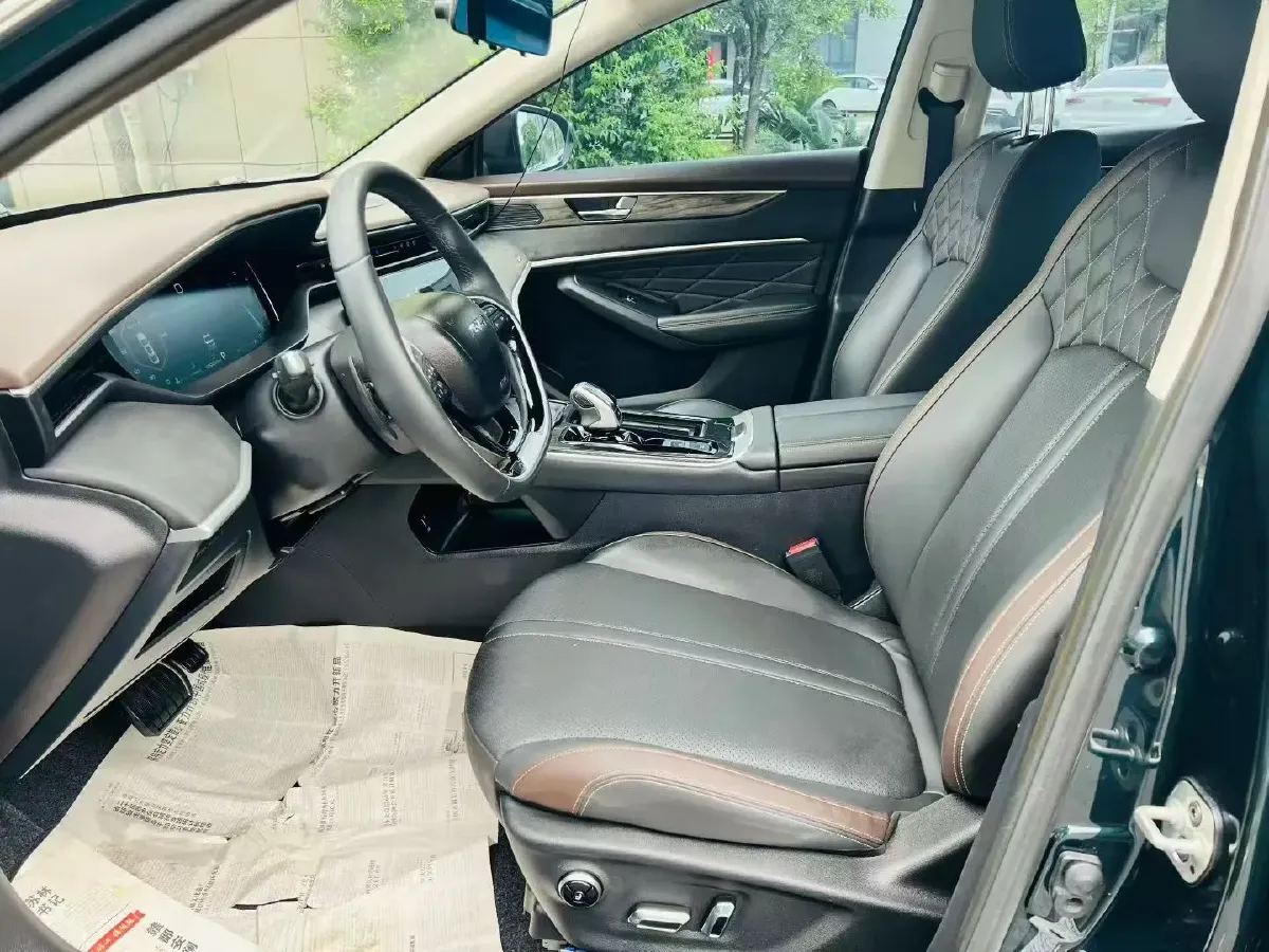 2021 DongFeng Aeolus YiXuan MAX 1.5T 190HP L4 7DCT,autocango,china used car exporter,china ev exporter,chinese used car exporter,chinese used ev exporter