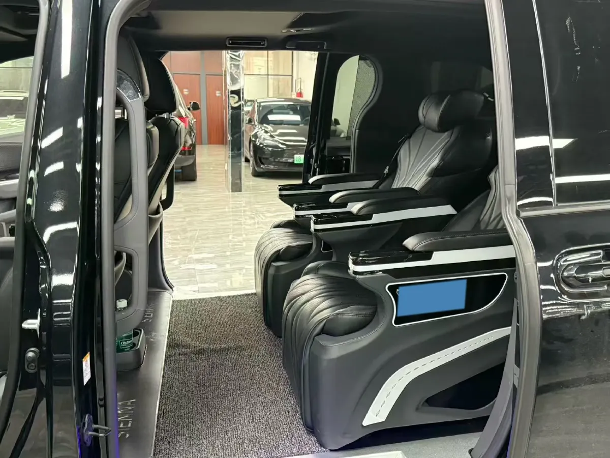 2024 Toyota Sienna 2.5L 189HP L4 E-CVT Hybrid,autocango,china used car exporter,china ev exporter,chinese used car exporter,chinese used ev exporter