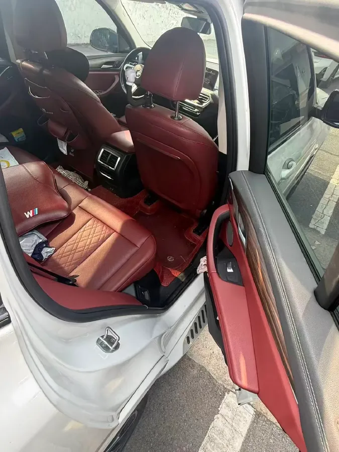2022 BMW X3 2.0T 252HP L4 8AT,autocango,china used car exporter,china ev exporter,chinese used car exporter,chinese used ev exporter