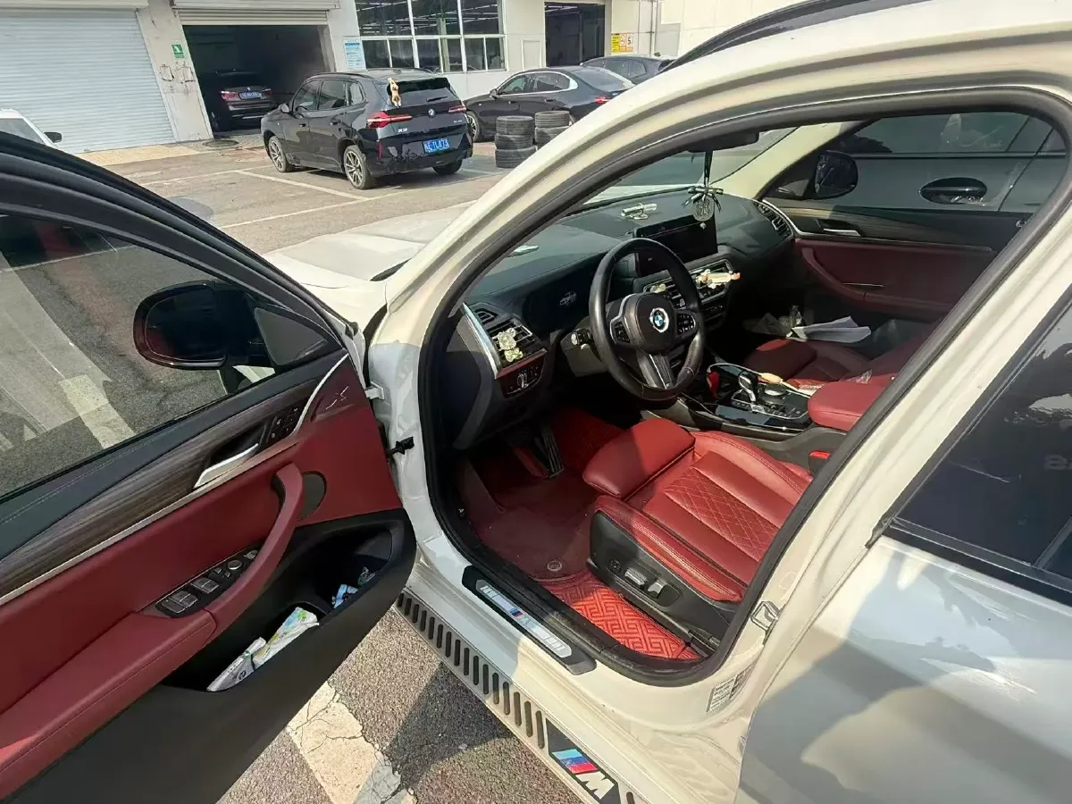 2022 BMW X3 2.0T 252HP L4 8AT,autocango,china used car exporter,china ev exporter,chinese used car exporter,chinese used ev exporter