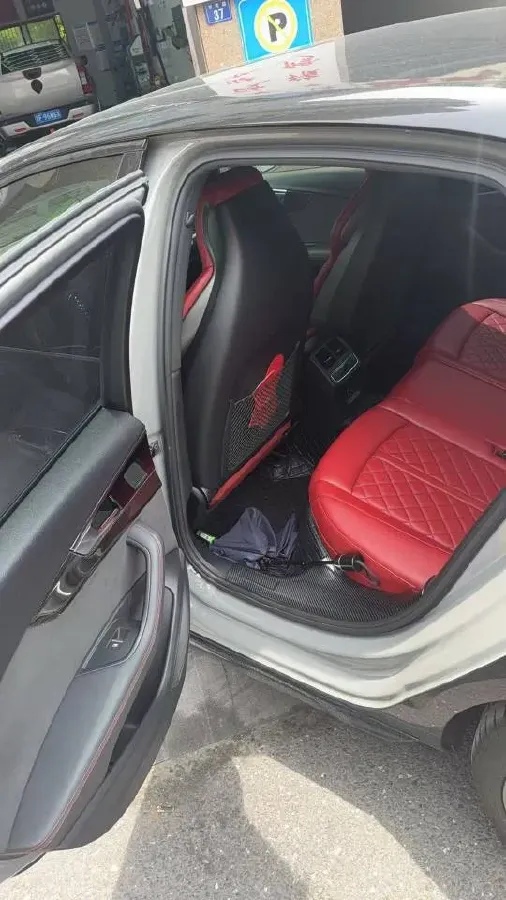 2022 Audi S4 3.0T 354HP V6 8AT,autocango,china used car exporter,china ev exporter,chinese used car exporter,chinese used ev exporter