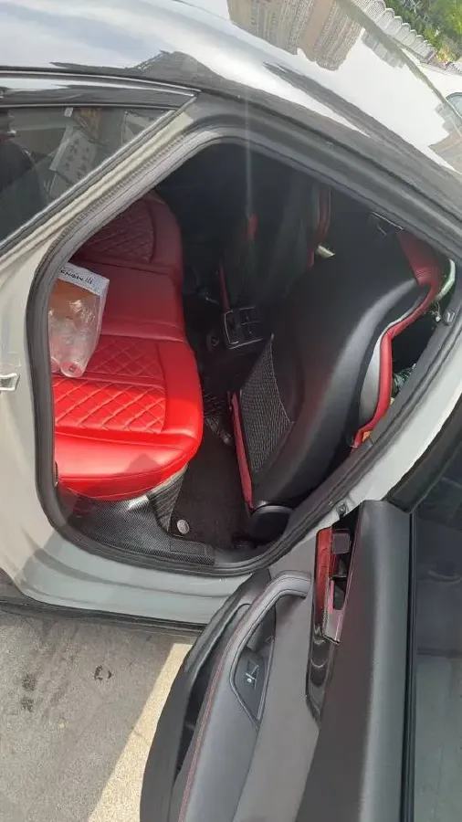 2022 Audi S4 3.0T 354HP V6 8AT,autocango,china used car exporter,china ev exporter,chinese used car exporter,chinese used ev exporter