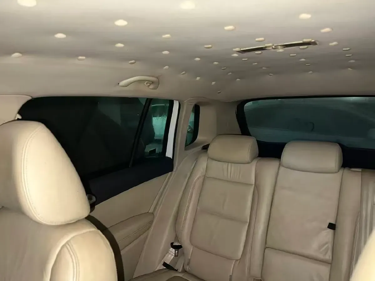 2010 Volkswagen Tiguan 1.8T 160HP L4 6AT,autocango,china used car exporter,china ev exporter,chinese used car exporter,chinese used ev exporter