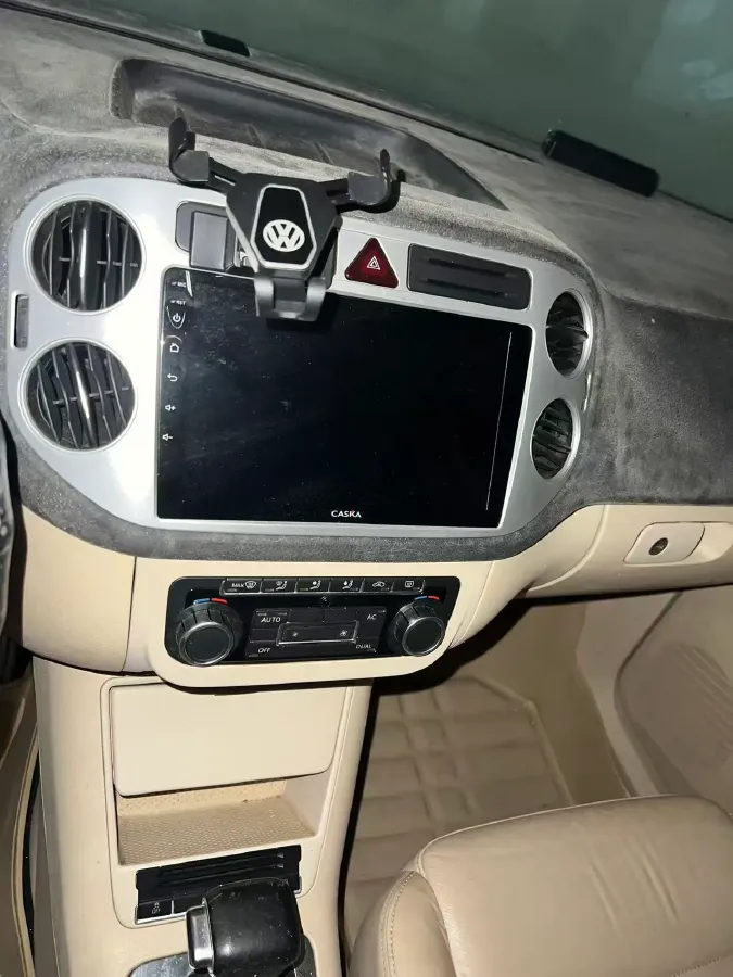 2010 Volkswagen Tiguan 1.8T 160HP L4 6AT,autocango,china used car exporter,china ev exporter,chinese used car exporter,chinese used ev exporter