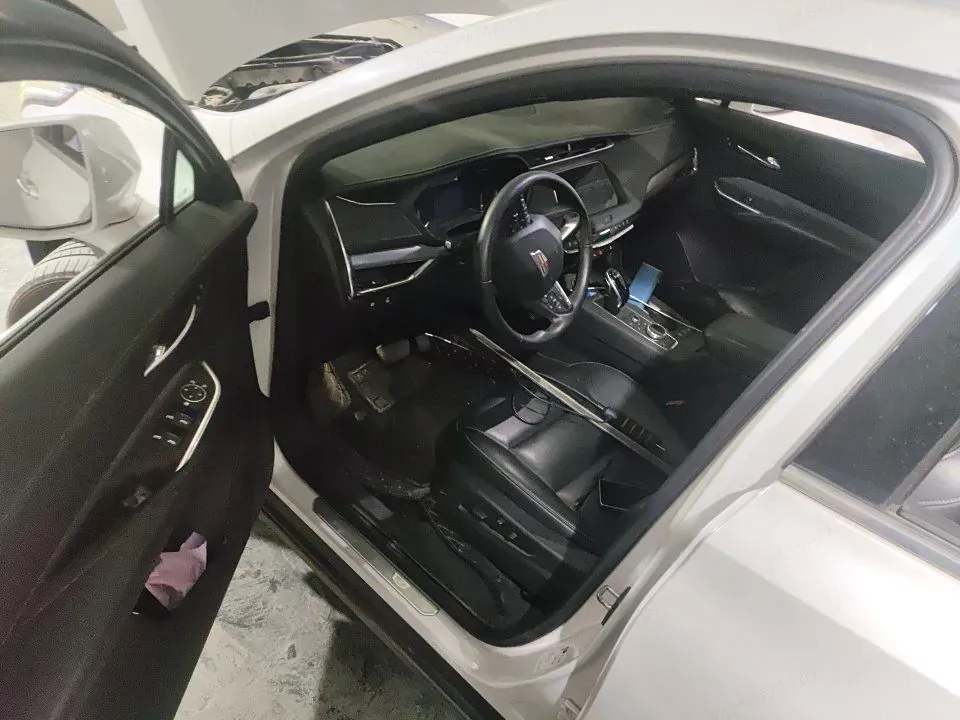 2020 Cadillac XT4 2.0T 241HP L4 9AT,autocango,china used car exporter,china ev exporter,chinese used car exporter,chinese used ev exporter