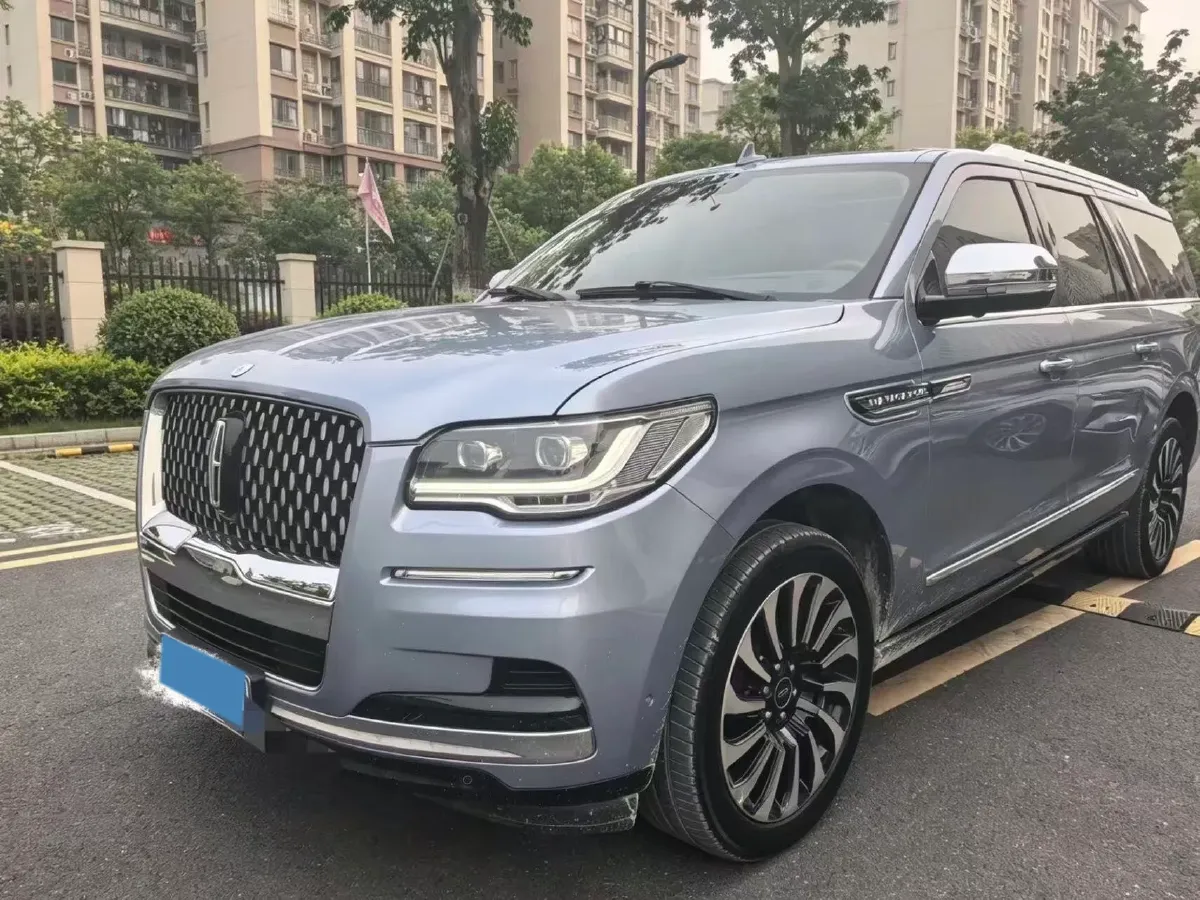 2022 Lincoln Navigator 3.5T 415HP V6 10AT,autocango,china used car exporter,china ev exporter,chinese used car exporter,chinese used ev exporter