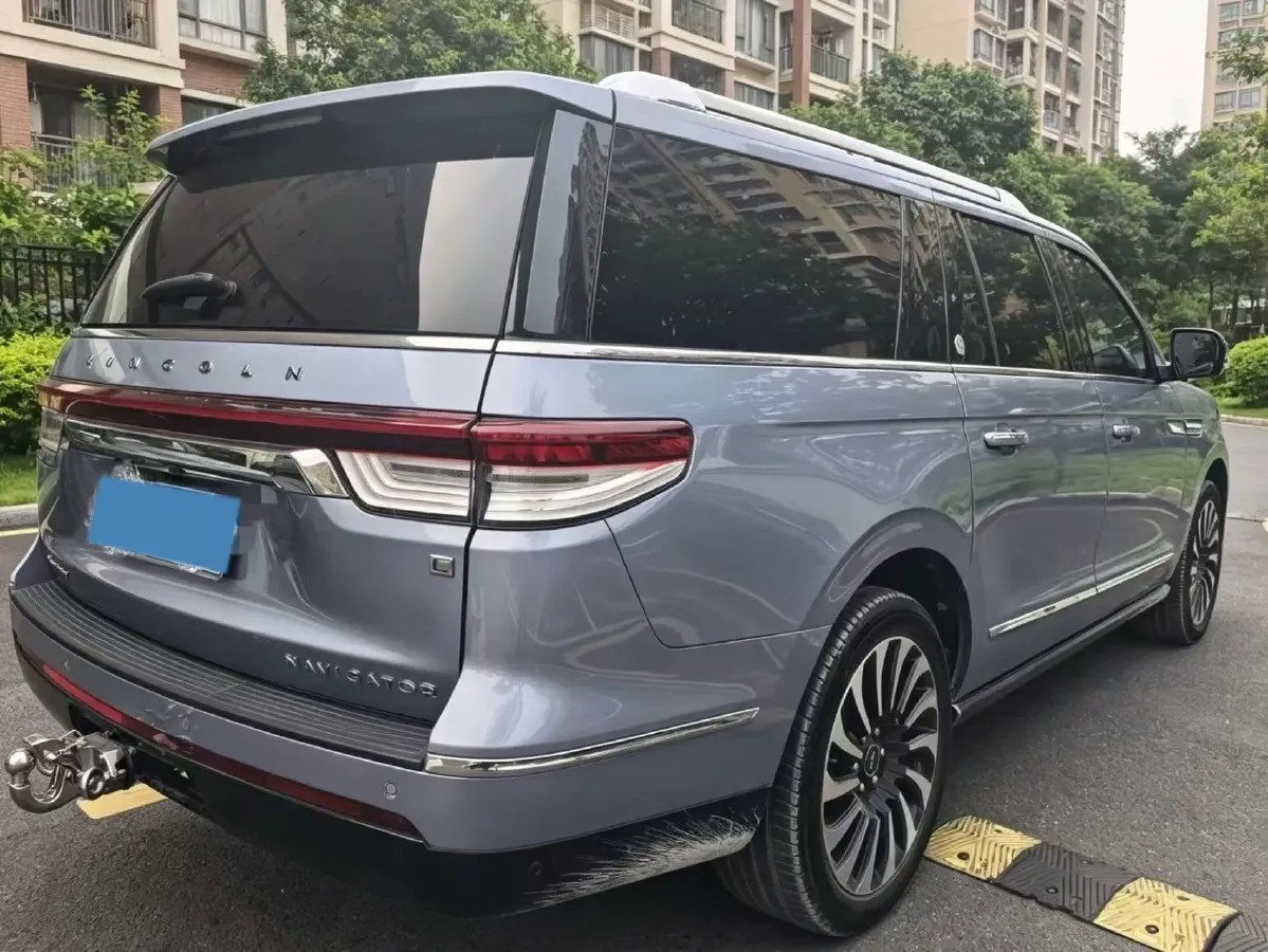2022 Lincoln Navigator 3.5T 415HP V6 10AT,autocango,china used car exporter,china ev exporter,chinese used car exporter,chinese used ev exporter