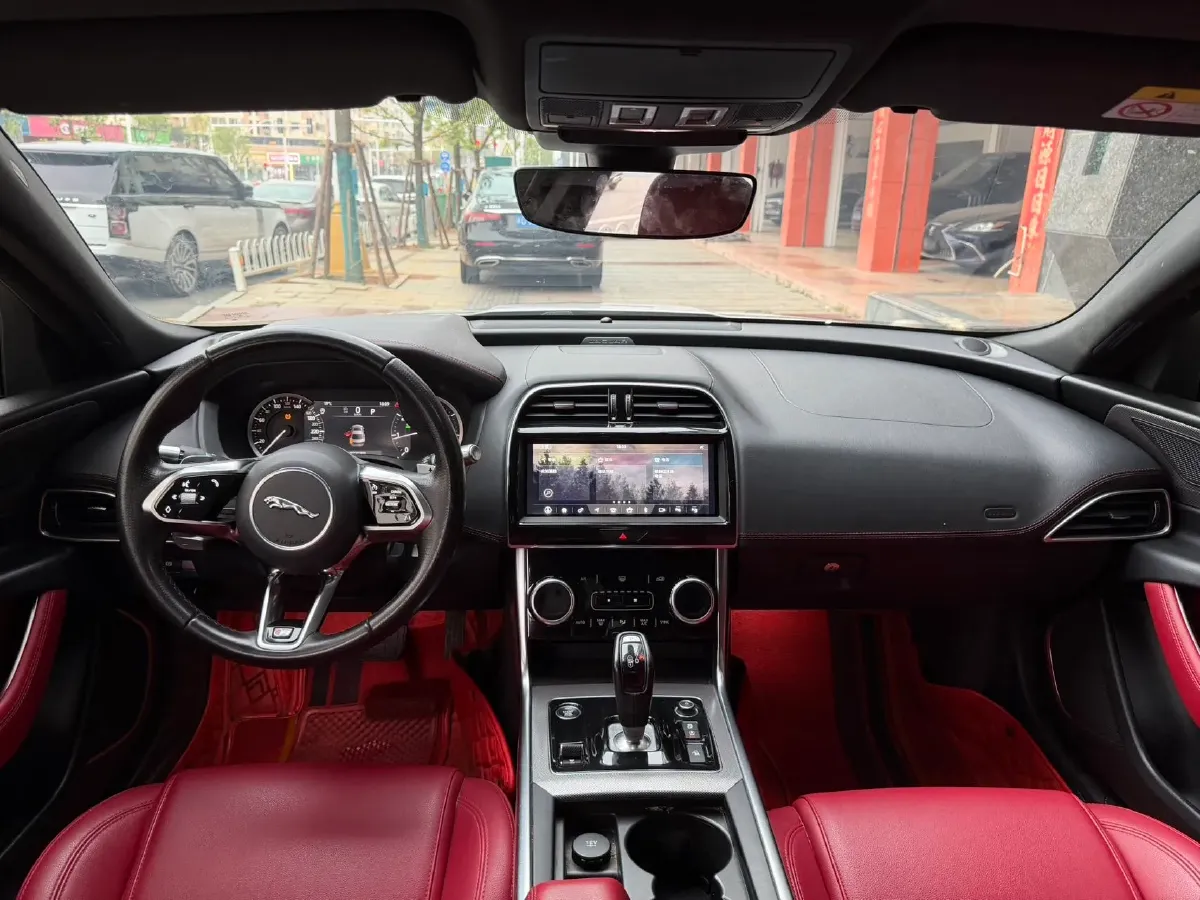 2020 Jaguar XEL 2.0T 200HP L4 8AT,autocango,china used car exporter,china ev exporter,chinese used car exporter,chinese used ev exporter