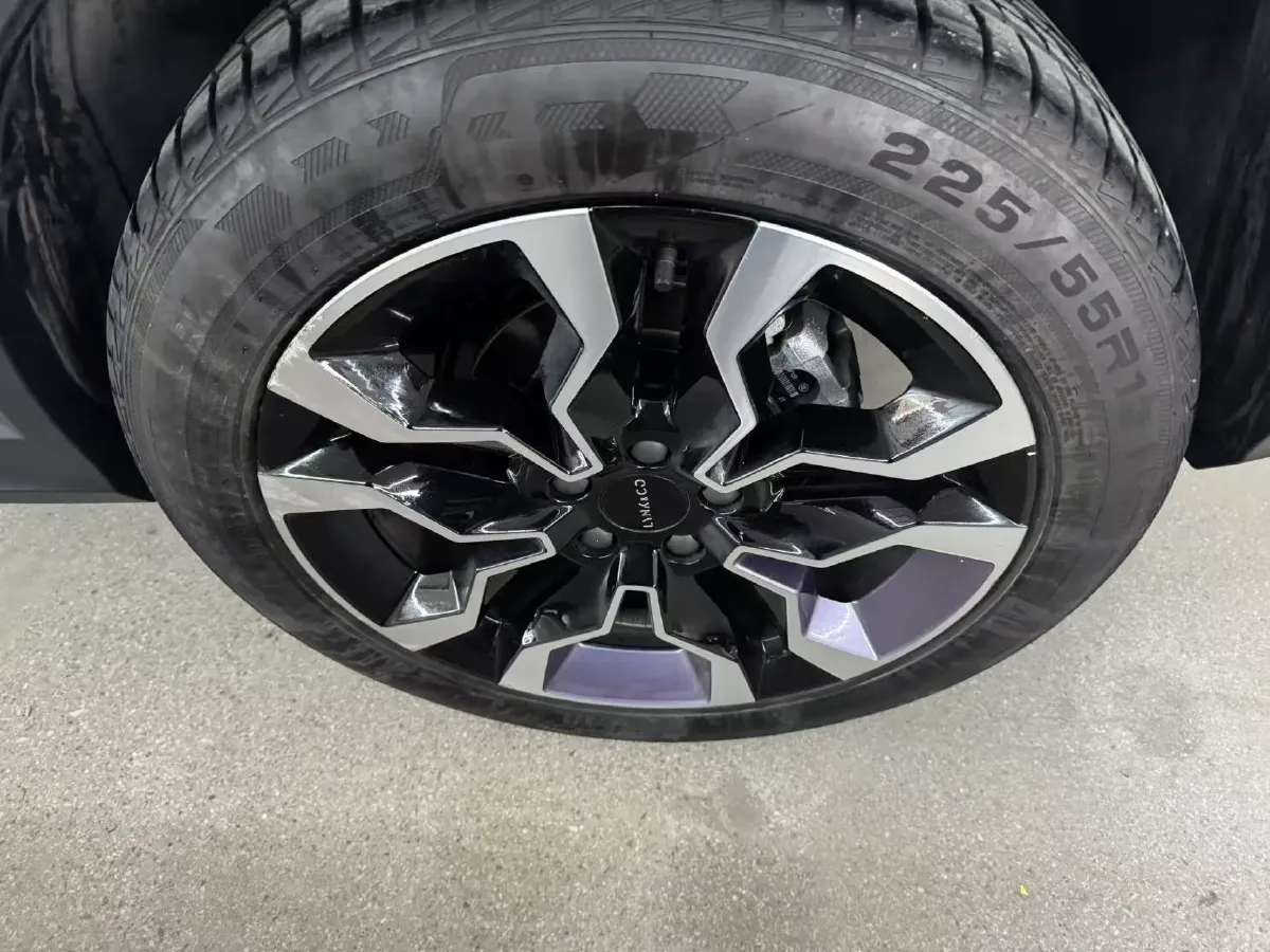 2023 LYNK&CO 03 1.5T 181HP L4 7DCT,autocango,china used car exporter,china ev exporter,chinese used car exporter,chinese used ev exporter