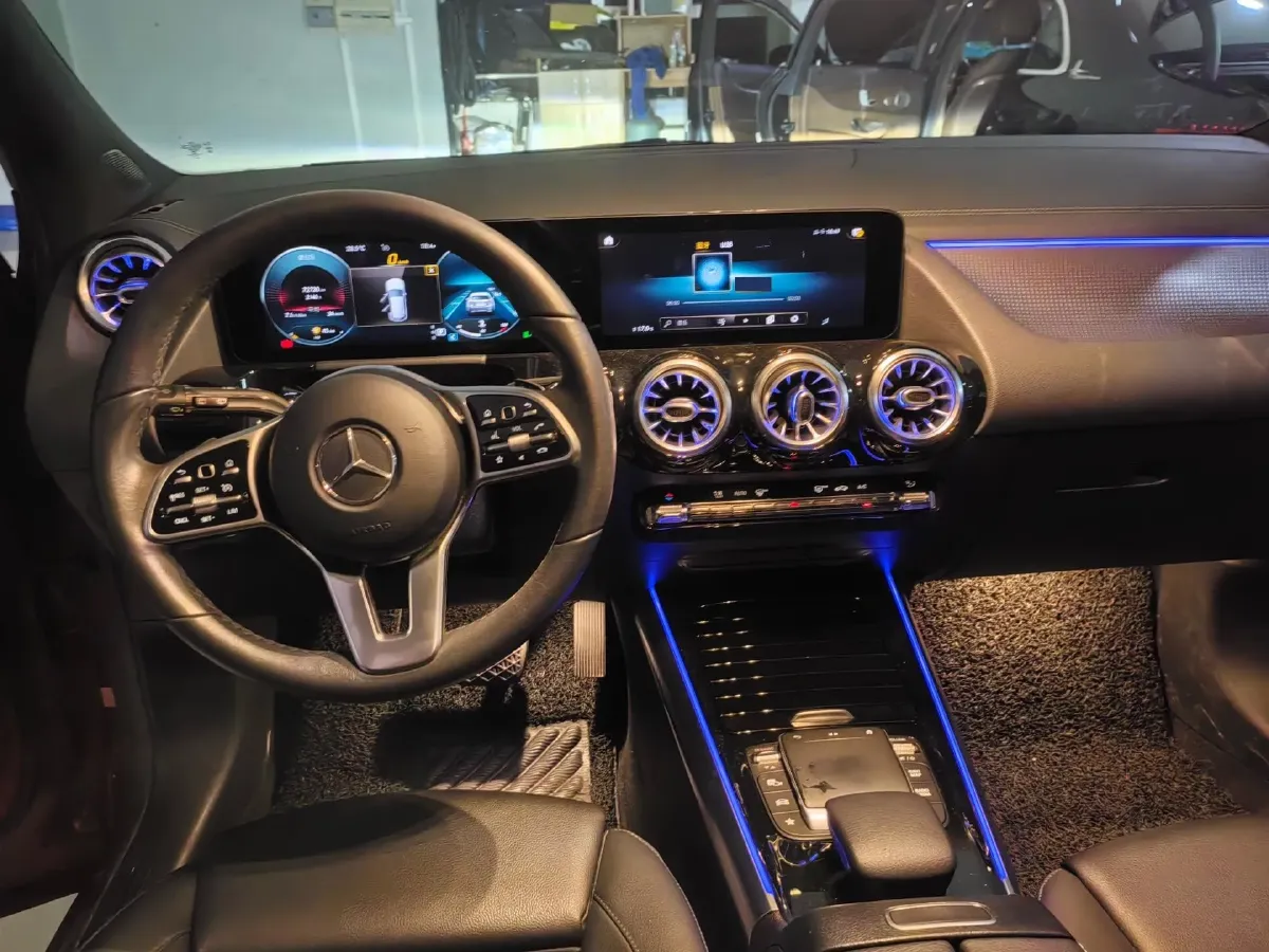 2020 Mercedes-Benz GLA Class 1.3T 163HP L4 7DCT,autocango,china used car exporter,china ev exporter,chinese used car exporter,chinese used ev exporter