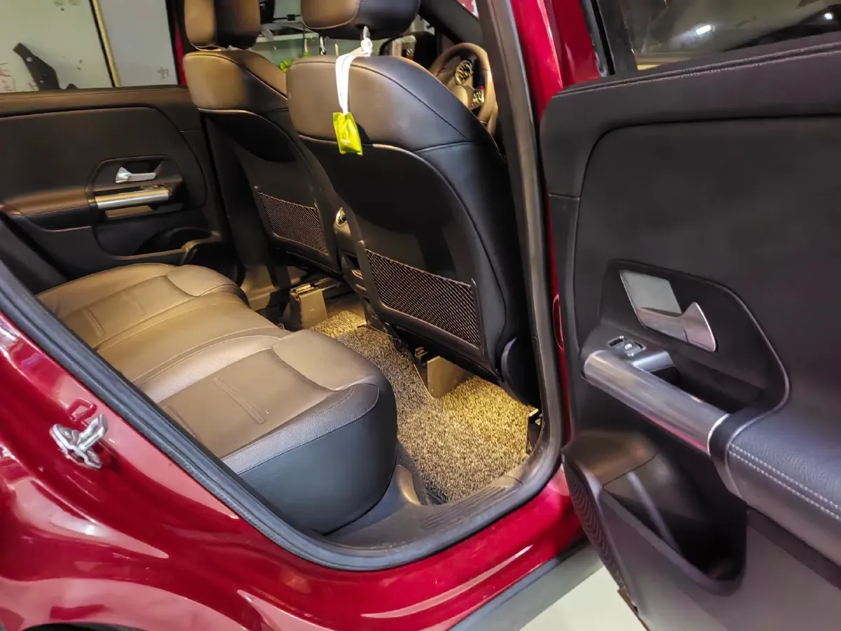 2020 Mercedes-Benz GLA Class 1.3T 163HP L4 7DCT,autocango,china used car exporter,china ev exporter,chinese used car exporter,chinese used ev exporter