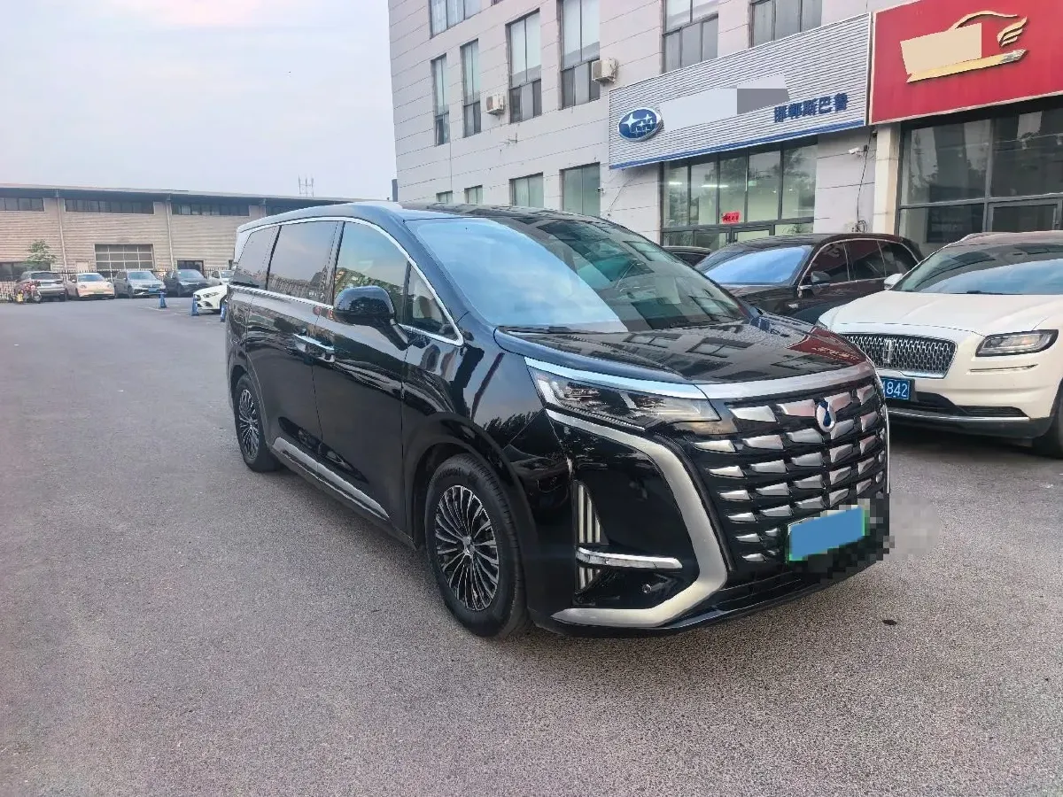 2024 Denza D9 1.5T 139HP L4 E-CVT PHEV 40KWH,autocango,china used car exporter,china ev exporter,chinese used car exporter,chinese used ev exporter
