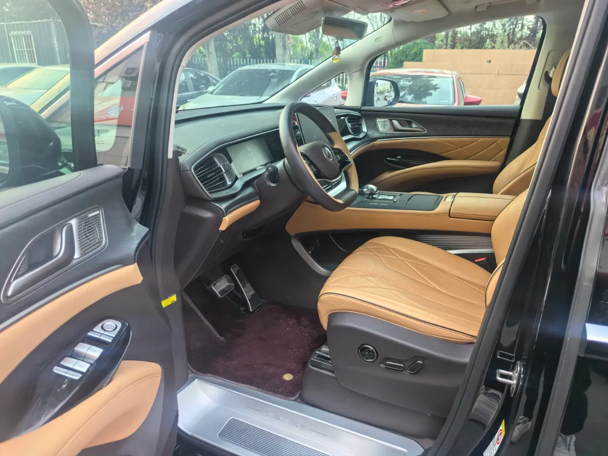 2024 Denza D9 1.5T 139HP L4 E-CVT PHEV 40KWH,autocango,china used car exporter,china ev exporter,chinese used car exporter,chinese used ev exporter