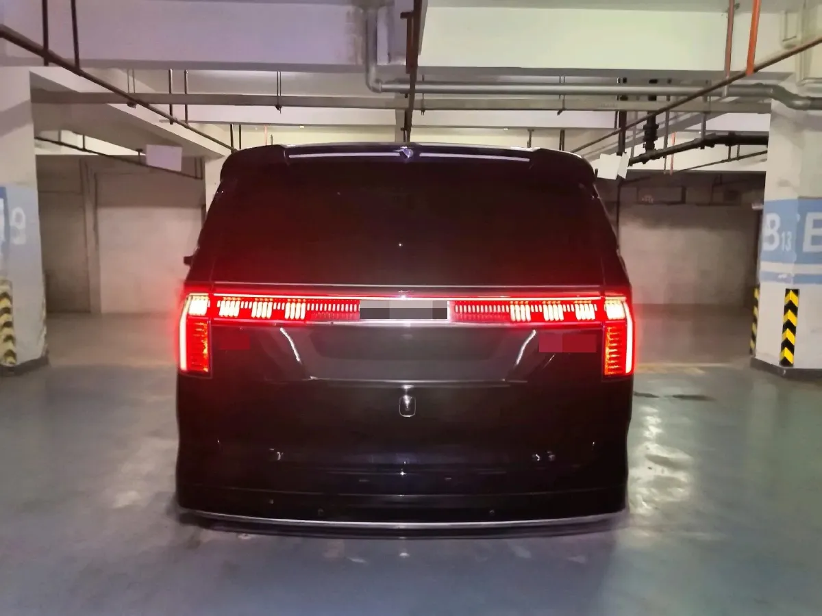 2024 Zeekr 009 BEV 108KWH,autocango,china used car exporter,china ev exporter,chinese used car exporter,chinese used ev exporter